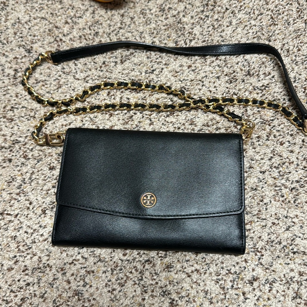 Tory Burch Wallet/Clutch.
